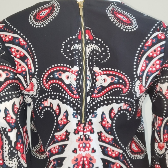 Bebe flow sleeve flow dress - Picture 7 of 8